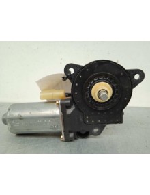 Recambio de motor elevalunas delantero derecho para ford fiesta (cbk) 1.4 16v cat referencia OEM IAM 0130821939  2 PINS