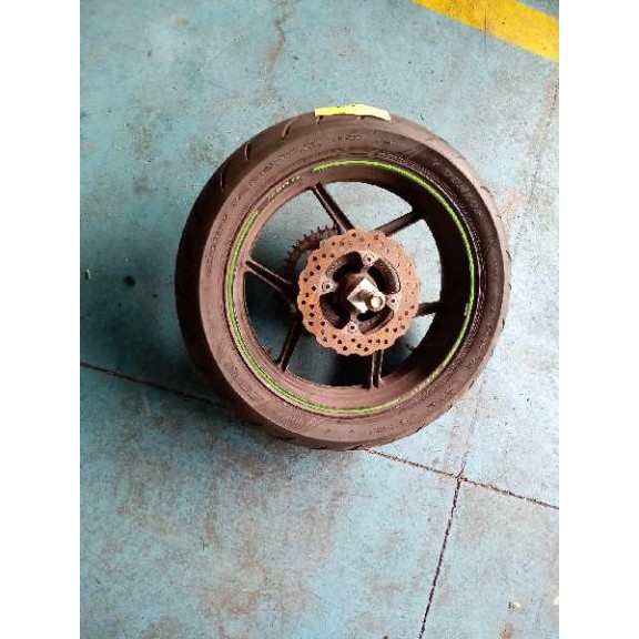 Recambio de neumatico para kawasaki er 6 er 6n referencia OEM IAM 160-60Z-17M/C69W X1 17