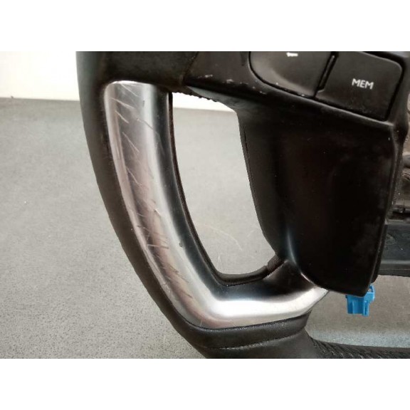 Recambio de volante para citroën c4 picasso feel referencia OEM IAM 6228092 CON MANDOS DESGASTADO