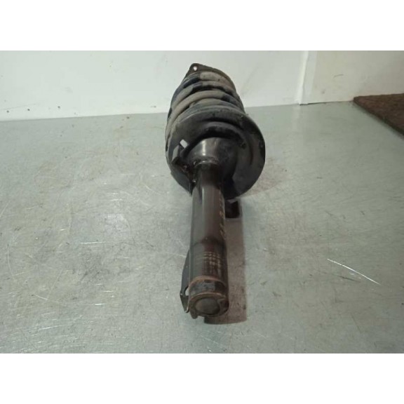 Recambio de amortiguador delantero derecho para renault scenic ii 1.6 16v referencia OEM IAM 8200851838  