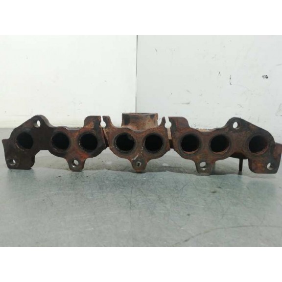 Recambio de colector escape para peugeot 407 st sport referencia OEM IAM 9647144580  