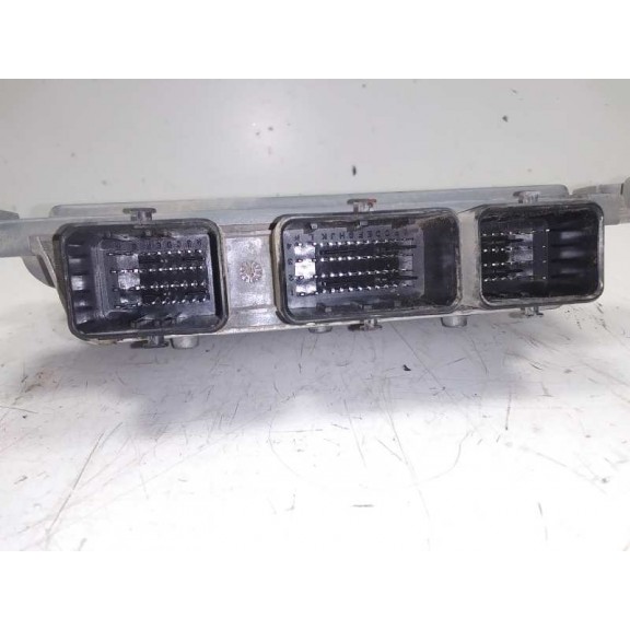 Recambio de centralita motor uce para ford fiesta (cb1) ambiente referencia OEM IAM AV2112A650CD  