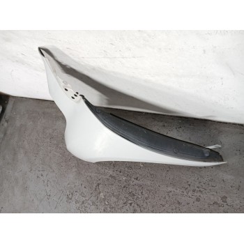 Recambio de aleta delantera izquierda para renault megane iii berlina 5 p expression referencia OEM IAM   