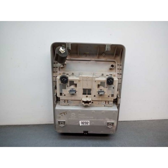 Recambio de luz interior para chevrolet captiva 2.2 vcdi lt 2wd referencia OEM IAM   