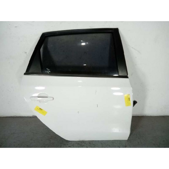 Recambio de puerta trasera derecha para hyundai i30cw 1.6 crdi cat referencia OEM IAM 770042L210 BLANCA 