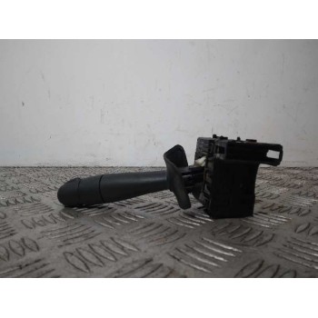 Recambio de mando limpia para dacia duster ambiance 4x2 referencia OEM IAM 8200792587  