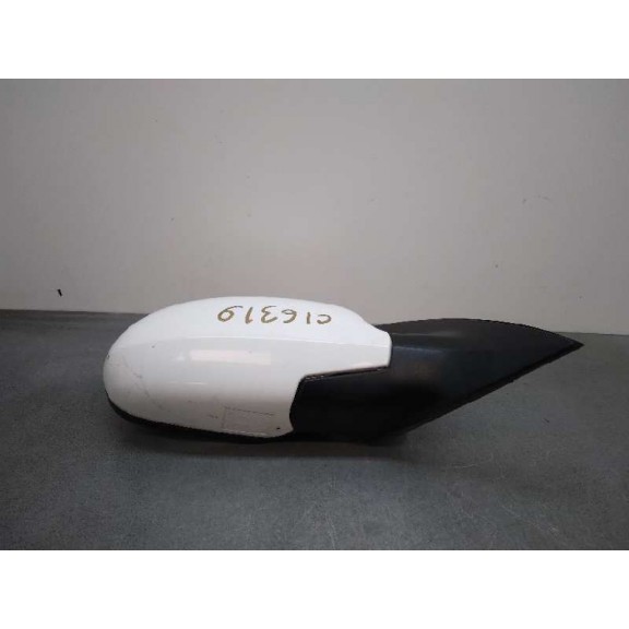 Recambio de retrovisor derecho para hyundai i30cw 1.6 crdi cat referencia OEM IAM  5 PINES 