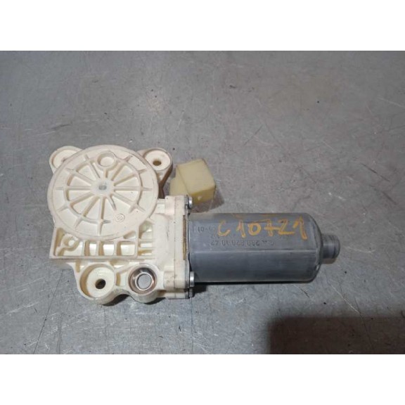 Recambio de motor elevalunas delantero izquierdo para mercedes-benz clase clk (w209) coupe 220 cdi (209.308) referencia OEM IAM 
