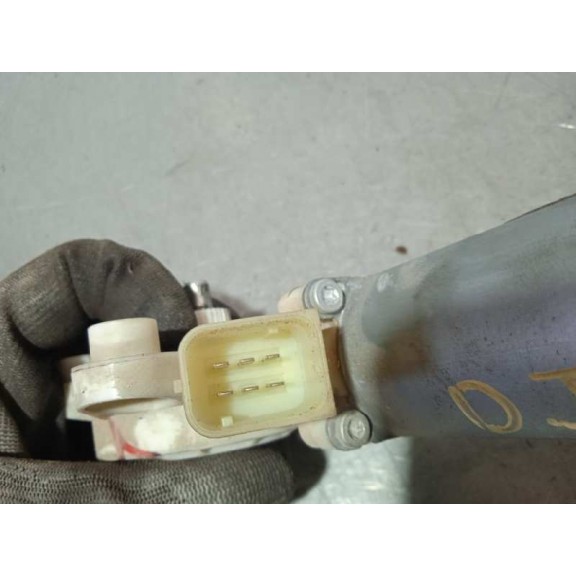 Recambio de motor elevalunas delantero izquierdo para mercedes-benz clase clk (w209) coupe 220 cdi (209.308) referencia OEM IAM 