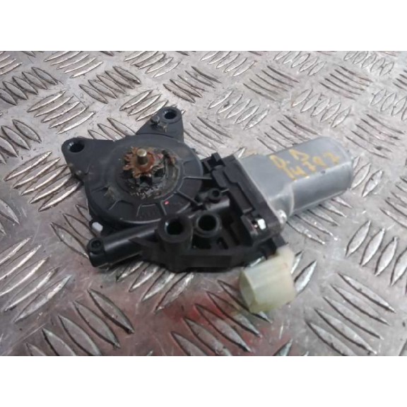 Recambio de motor elevalunas delantero derecho para kia soul 1.6 crdi cat referencia OEM IAM 824601M000  