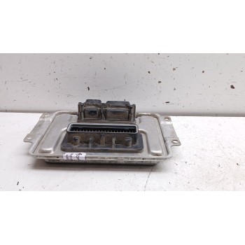 Recambio de centralita motor uce para chrysler 300c (lx, le) 3.0 crd referencia OEM IAM p04692230af  