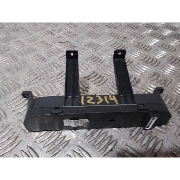 Recambio de display para kia carens (un) 2.0 crdi referencia OEM IAM 945101D000  