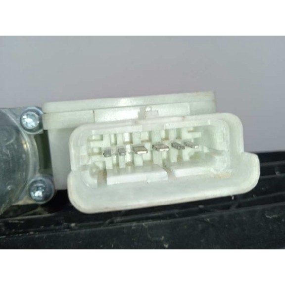 Recambio de elevalunas delantero izquierdo para renault captur ii experience referencia OEM IAM 807215326R  6 PINS