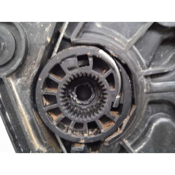 Recambio de elevalunas trasero derecho para renault captur ii experience referencia OEM IAM   SOLO MECANISMO