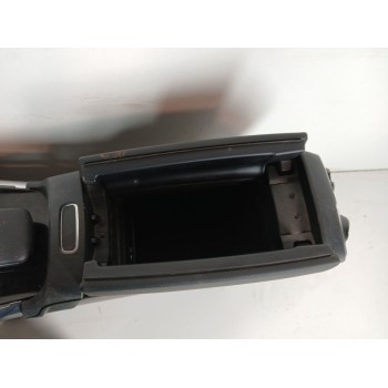 Recambio de apoyabrazos central para mercedes-benz gla (h247) gla 200 d (247.712) referencia OEM IAM A24768318009051  A177680660