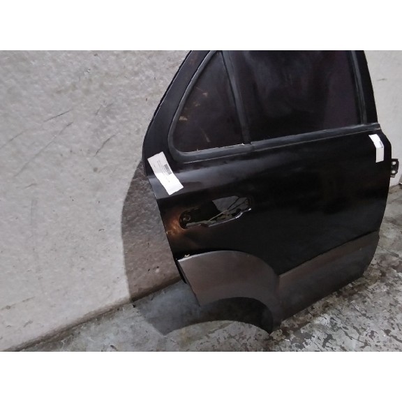 Recambio de puerta trasera derecha para kia sorento 2.5 crdi cat referencia OEM IAM   