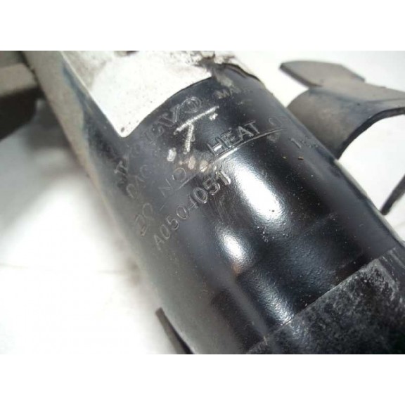 Recambio de amortiguador delantero derecho para volvo v40 kinetic referencia OEM IAM A0504051  