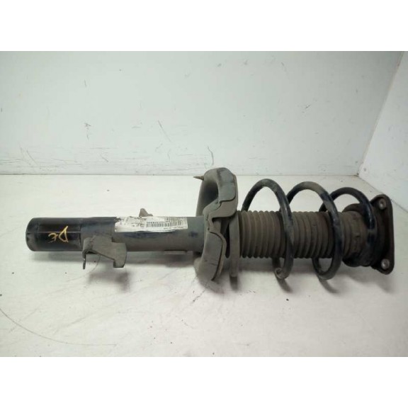 Recambio de amortiguador delantero derecho para volvo v40 kinetic referencia OEM IAM A0504051  