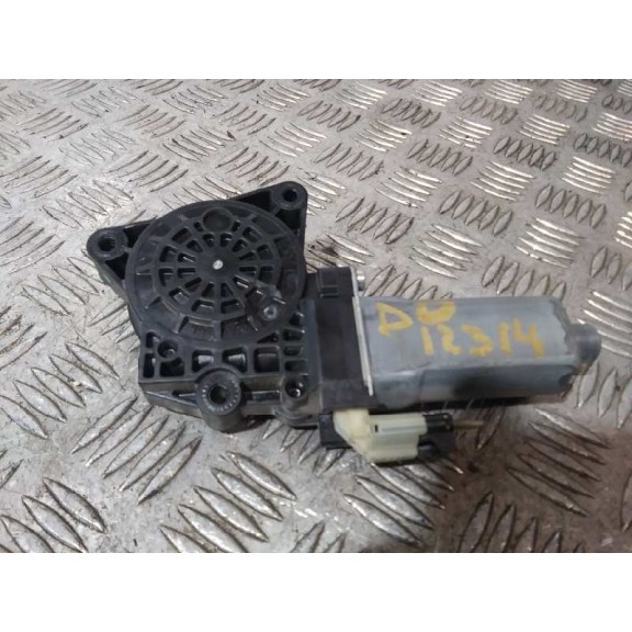 Recambio de motor elevalunas delantero derecho para kia carens (un) 2.0 crdi referencia OEM IAM F0051A3295  