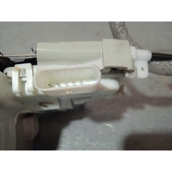 Recambio de cerradura puerta trasera izquierda para audi a4 berlina (8w2) advanced edition referencia OEM IAM  5 PINES 