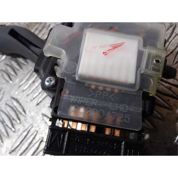 Recambio de mando limpia para kia carens (un) 2.0 crdi referencia OEM IAM 202004726LHD  