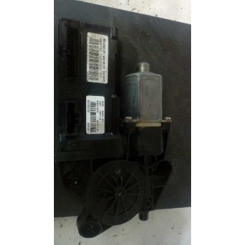 Recambio de motor elevalunas delantero izquierdo para renault megane iii berlina 5 p dynamique referencia OEM IAM   5 P