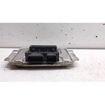 Recambio de centralita motor uce para chrysler 300c (lx, le) 3.0 crd referencia OEM IAM p04692230af  