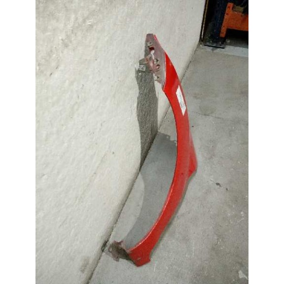 Recambio de aleta delantera izquierda para ford fiesta (ccn) trend referencia OEM IAM  REVISAR 