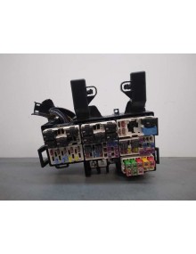 Recambio de caja reles / fusibles para ford mustang gt referencia OEM IAM 3179002  