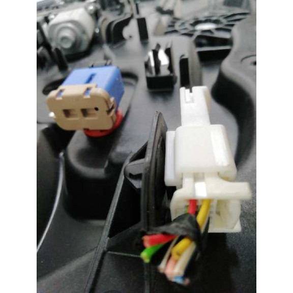 Recambio de elevalunas delantero izquierdo para kia cee´d business referencia OEM IAM 82470A2301 82450A2010 5P CONFORT 6 CABLES