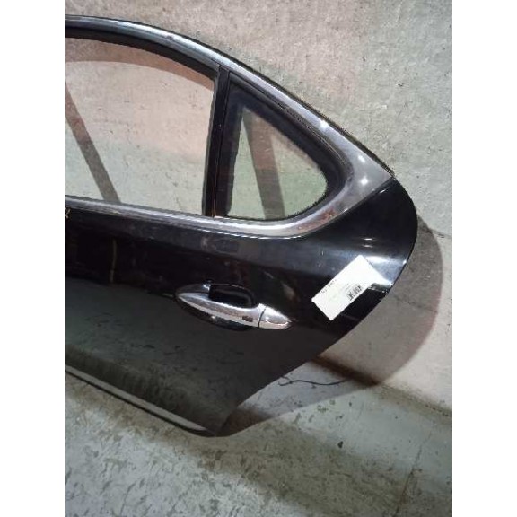 Recambio de puerta trasera izquierda para lexus ls (usf4/uvf4) 4.6 v8 cat referencia OEM IAM 8999133010 SIN ACCESORIOS 899913301