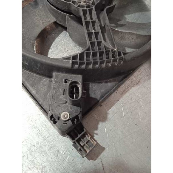 Recambio de electroventilador para fiat fiorino básico referencia OEM IAM 51805807 51780662 