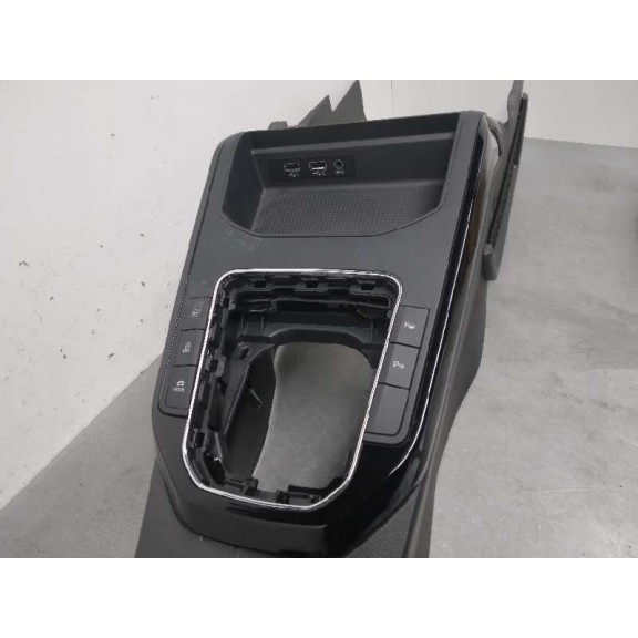 Recambio de consola central para seat arona fr referencia OEM IAM 6F1863241C NEGRO 6F1863241C041