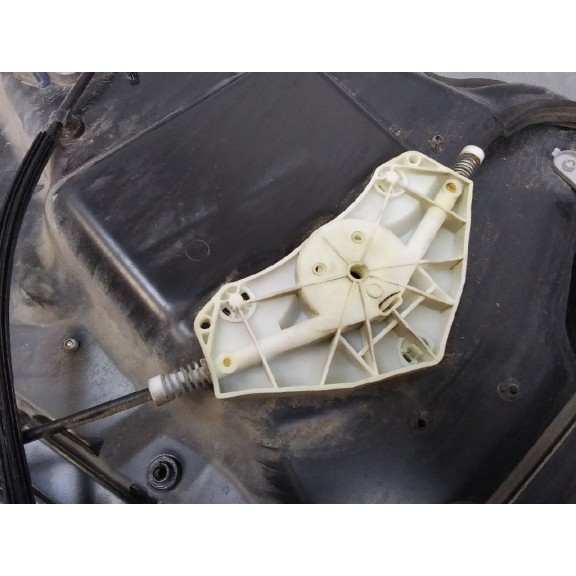 Recambio de elevalunas delantero izquierdo para volkswagen passat berlina (3c2) advance referencia OEM IAM 980873101 SOLO MECANI