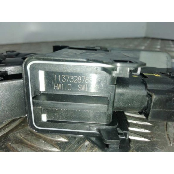 Recambio de motor elevalunas delantero derecho para hyundai i40 comfort referencia OEM IAM 1137328786  