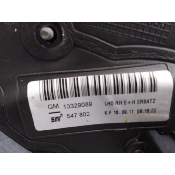 Recambio de retrovisor derecho para opel insignia berlina cosmo referencia OEM IAM 13329089 5 PIN 