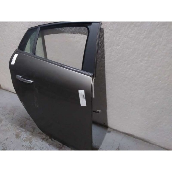 Recambio de puerta trasera derecha para fiat bravo (198) 1.6 16v active multijet (77kw) referencia OEM IAM  ROZADA VER FOTO 