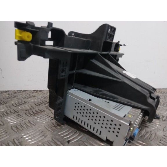 Recambio de pantalla multifuncion para opel corsa e 1.4 referencia OEM IAM 42554704  