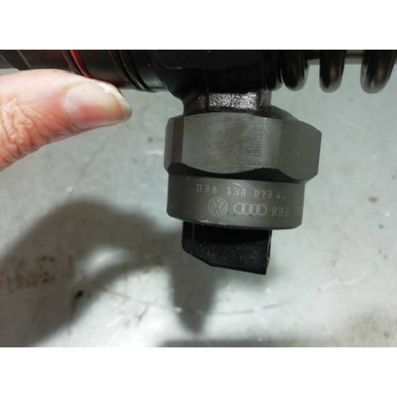 Recambio de inyector para skoda fabia (6y2/6y3) comfort referencia OEM IAM 038130073J 0414720015 X1