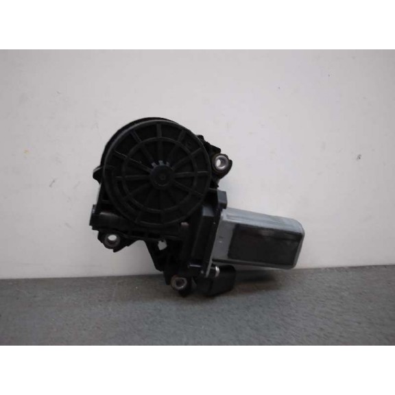 Recambio de motor elevalunas delantero izquierdo para audi q7 (4m) referencia OEM IAM  NUEVO 2 PINES