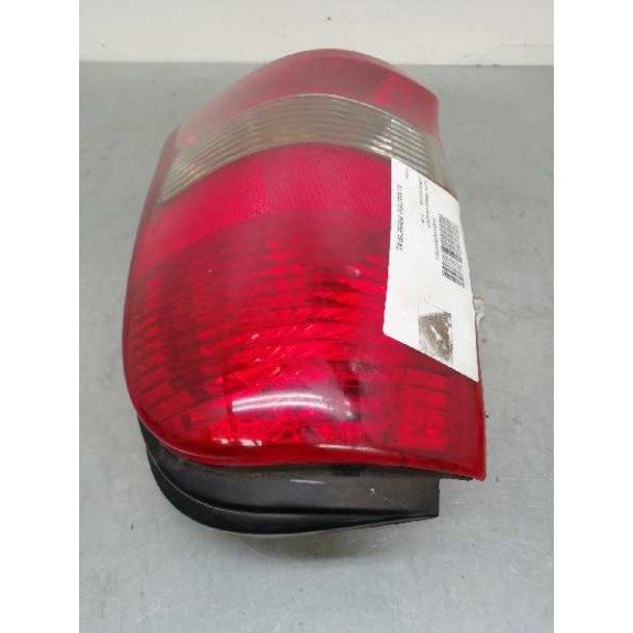 Recambio de piloto trasero izquierdo para daewoo nexia gl referencia OEM IAM  ESQUINA ROTA 