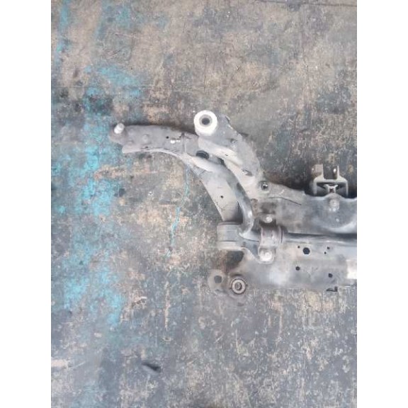 Recambio de puente delantero para volvo v40 kinetic referencia OEM IAM   