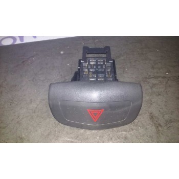 Recambio de warning para nissan primera trav. (p12) acenta referencia OEM IAM   