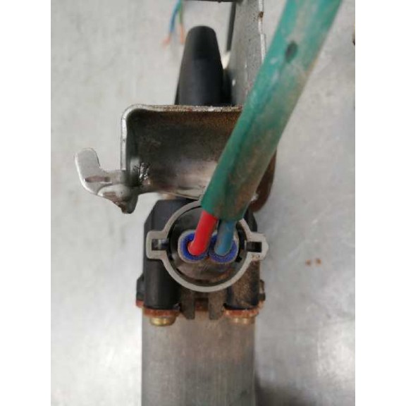 Recambio de elevalunas delantero derecho para nissan almera tino (v10m) básico referencia OEM IAM 400600T4 114920 2 CABLES