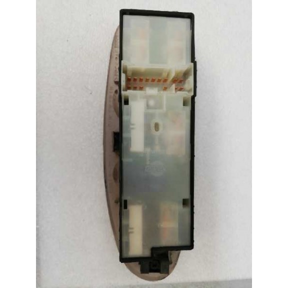 Recambio de mando elevalunas delantero izquierdo para nissan almera tino (v10m) básico referencia OEM IAM 80961BU400  4 TECLAS
