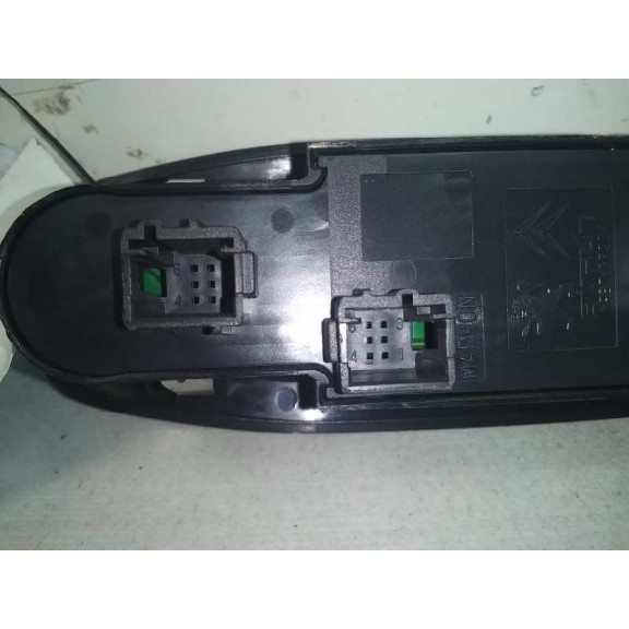 Recambio de mando elevalunas delantero izquierdo para peugeot 2008 (--.2013) referencia OEM IAM 98242539ZD  