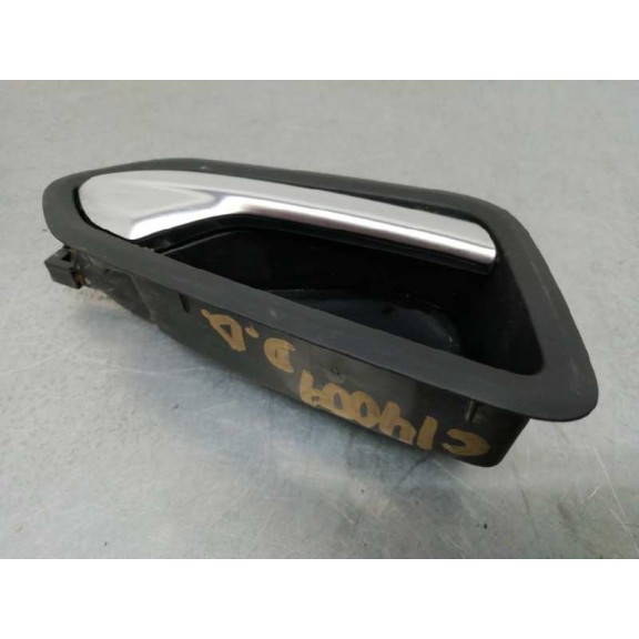 Recambio de maneta interior delantera derecha para renault captur ii experience referencia OEM IAM 826721378R  