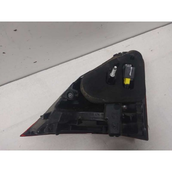 Recambio de piloto trasero derecho interior para peugeot 2008 (--.2013) referencia OEM IAM  2 SERIE 