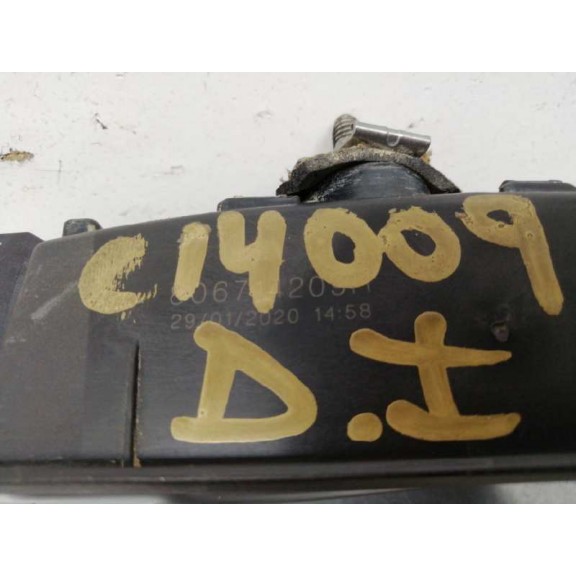 Recambio de maneta interior delantera izquierda para renault captur ii experience referencia OEM IAM 806714209R  