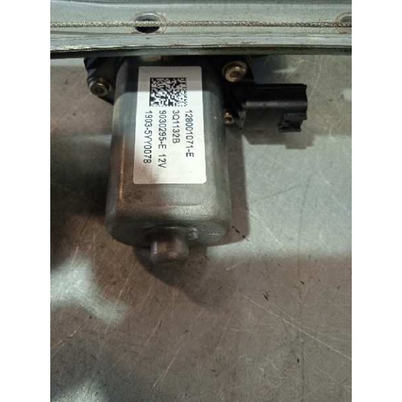 Recambio de elevalunas trasero derecho para renault captur 1.5 dci diesel fap referencia OEM IAM 128001071 2 PINES 